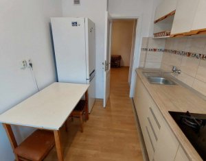 Apartament 3 camere, etaj 5/8, confort sporit, decomandat, in P-uri, Titulescu