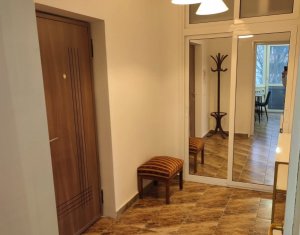 Apartament confort sporit, la etaj intermediar, Grigorescu