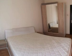 Apartament cu 3 camere in zona semicentrala, Piata Garii