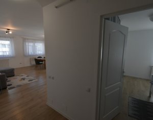 Appartement 3 chambres à vendre dans Floresti