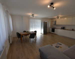 Appartement 3 chambres à vendre dans Floresti