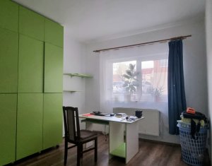 Apartament spatios, cu parcare, in Europa