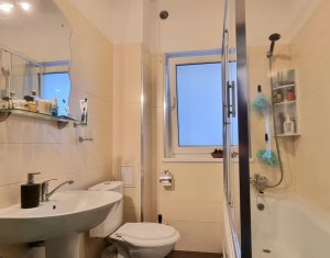 Apartament spatios, cu parcare, in Europa