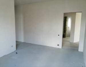 Apartament spatios situat in Marasti, semifinisat