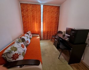 Apartment 3 rooms for sale in Cluj-napoca, zone Manastur