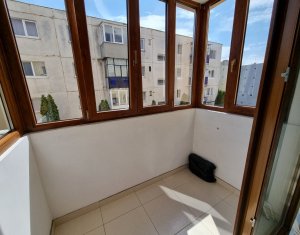 Apartament 3 camere, balcon, Manastur