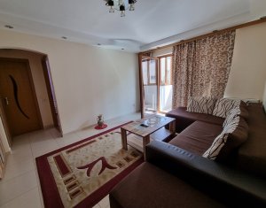 Apartament 3 camere, balcon, Manastur