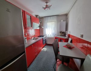 Appartement 3 chambres à vendre dans Cluj-napoca, zone Manastur