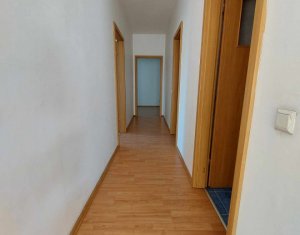 Apartament 99 mp, etaj 1, parcare, Centru