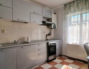 Sale apartment 2 rooms in Cluj-napoca, zone Manastur