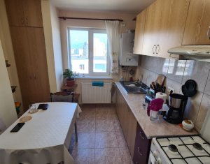 Apartament de 4 camere, finisat modern, luminos si cu panorama deosebita ! 