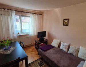 Apartment 4 rooms for sale in Cluj-napoca, zone Manastur