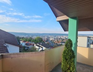 Appartement 3 chambres à vendre dans Cluj-napoca, zone Andrei Muresanu