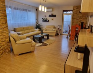 Vanzare apartament 3 camere confort lux, Buna Ziua, zona Oncos