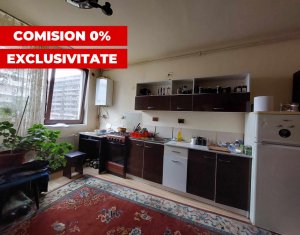 Sale apartment 2 rooms in Floresti