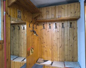 Apartament in vila, 3 camere, 100 mp, Db. Rotund, zona retrasa, linistita