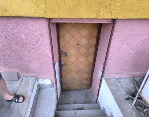 Apartament in vila, 3 camere, 100 mp, Db. Rotund, zona retrasa, linistita