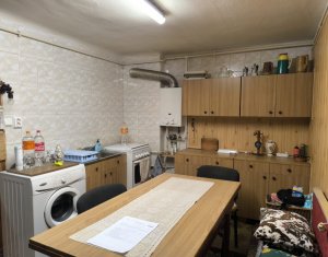 Apartament in vila, 3 camere, 100 mp, Db. Rotund, zona retrasa, linistita
