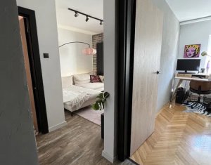 Apartament cu 2 camere, la 5 minute de IULIUS MALL sau FSEGA