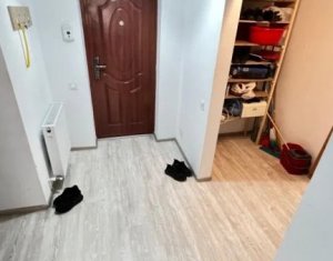 Appartement 3 chambres à vendre dans Floresti