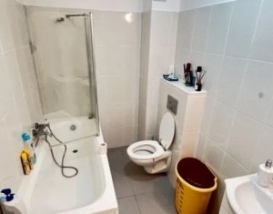 Appartement 3 chambres à vendre dans Floresti