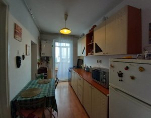 Apartament cu  2 camere zona Piata Mihai Viteazu
