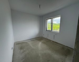 Appartement 3 chambres à vendre dans Floresti