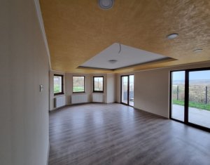 Apartament cu gradina, zona aeroport