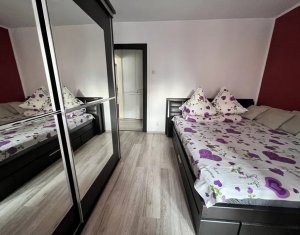 Sale apartment 4 rooms in Cluj-napoca, zone Zorilor