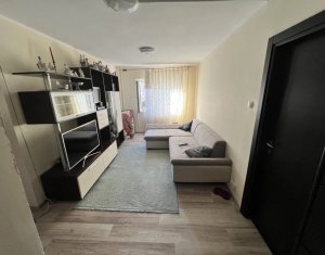 Lakás 4 szobák eladó on Cluj-napoca, Zóna Zorilor