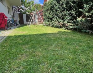 Apartament premium cu 3 camere pe 2 niveluri, grădină, terasa, 2 parcări