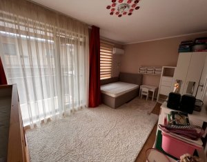 Apartament premium cu 3 camere pe 2 niveluri, grădină, terasa, 2 parcări
