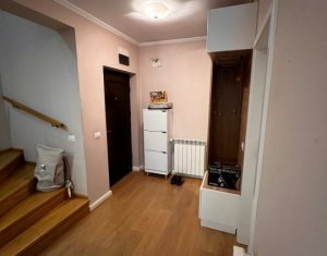 Apartament premium cu 3 camere pe 2 niveluri, grădină, terasa, 2 parcări