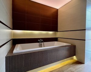 Apartament premium cu 3 camere pe 2 niveluri, grădină, terasa, 2 parcări