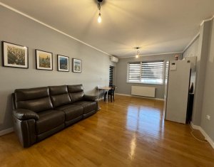 Vanzare apartament 3 camere, situat in Floresti, zona Stadionului