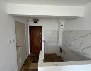 Vand Garsoniera strada Beiusului cartier Marasti