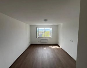 Vand Garsoniera strada Beiusului cartier Marasti