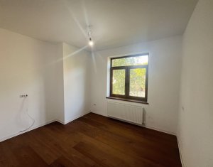 Apartament 3 camere in vila , situat in zona Grigorescu 