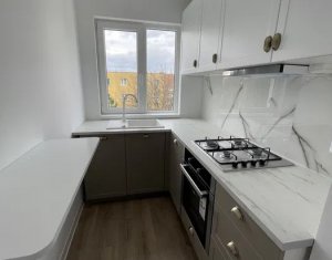 Apartament 4 camere  , renovat, Manastur zona Al Garbau