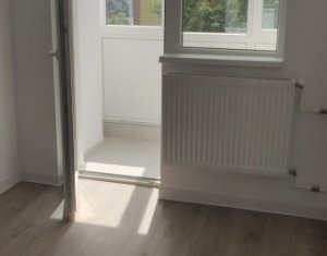 Apartament 4 camere  , renovat, Manastur zona Al Garbau