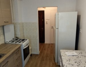Apartament 2 camere la Parter in zona Garii , potential Booking, AirBnB