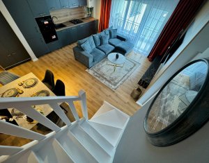 Apartament 3 camere, superb, zona Teilor