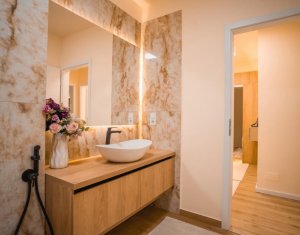 Apartament 3 camere , ultrafinisat, Abatorului  Floresti