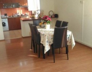 Apartament la vila, 5 camere, pe 2 niveluri, zona Marasti