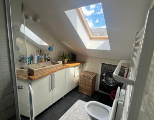 Apartament spatios 3 camere Floresti