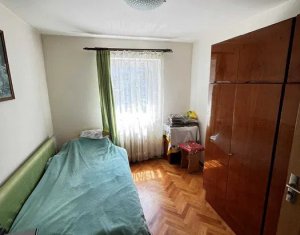 Apartament 4 camere Manastur (Negoiu) Et.1 + Boxa + Parcare 
