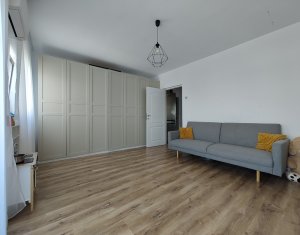 Oportunitate unica, 2 camere, decomandat, str. Traian Vuia, doua min. de Marasti