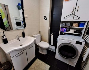 Apartament 3 Camere + Parcare, Floresti