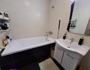Apartament 3 Camere + Parcare, Floresti