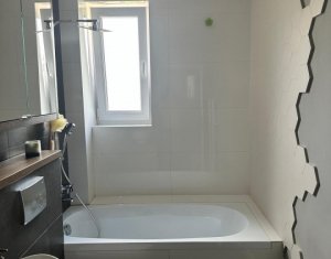 Apartament  3 camere, spatios, frumos amenajat, in Borhanci, Cluj-Napoca.